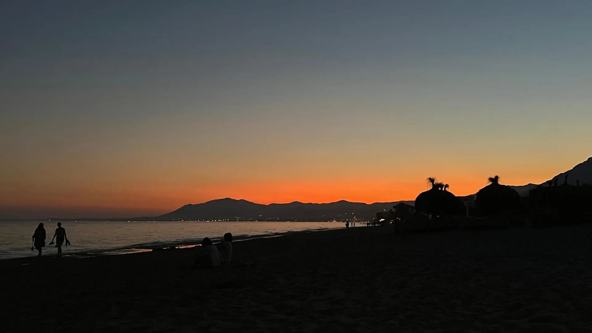 Marbella Elviria Playa Los Jardines De Santa Maria Golf Lägenhet
